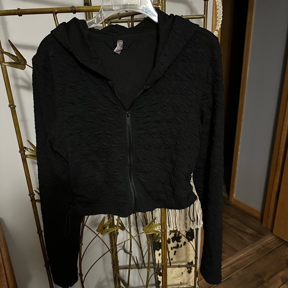 Free People Movement Kadi Quilted Hoodie in black-  NWOT M - Picture 9 of 10